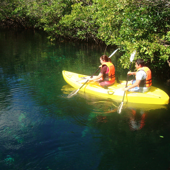 Kayak en la Riviera Maya